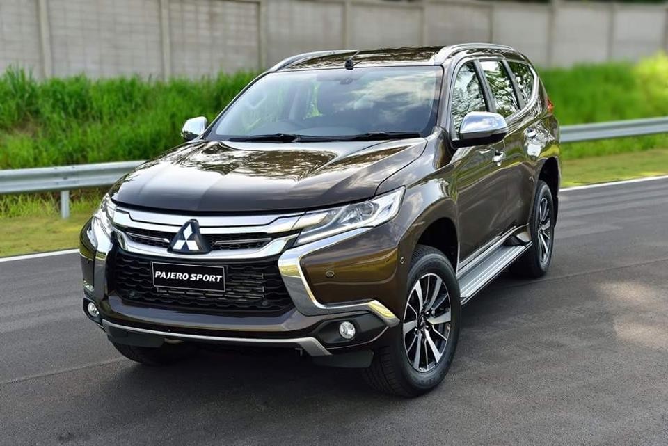 xe 7 chỗ Mitsubishi Pajero Sport 2022  xe ô tô 7 chỗ giá rẻ 