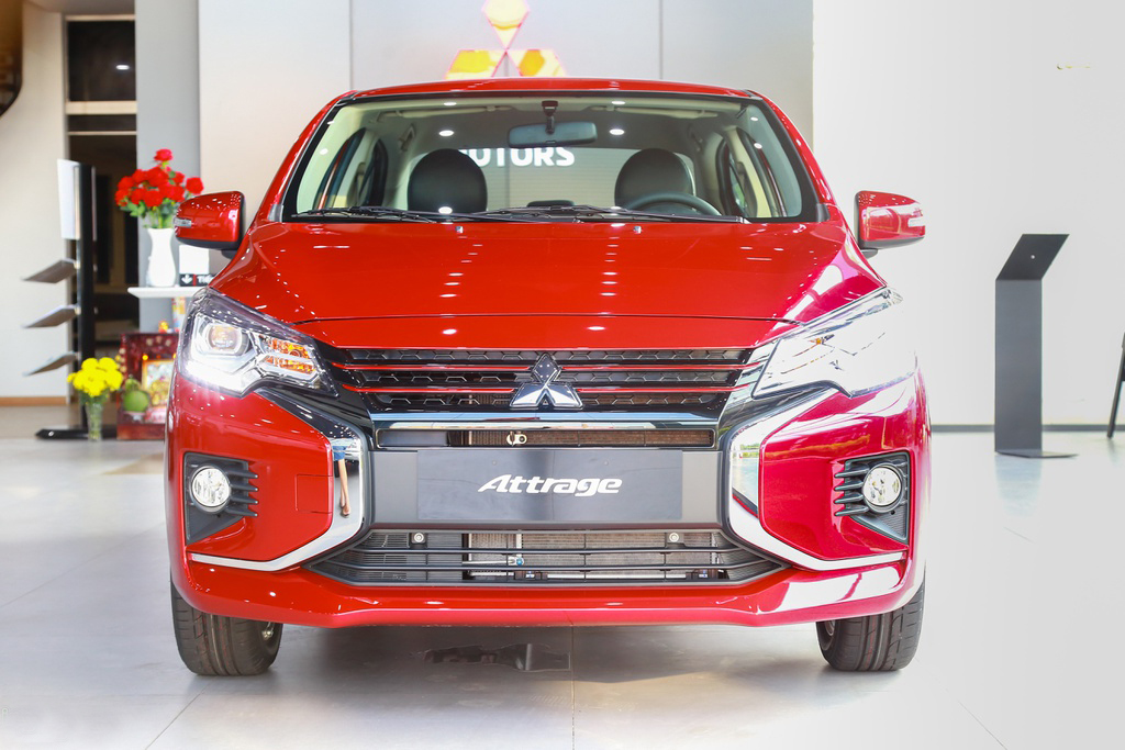 mitsubishi-attrage-2.jpg