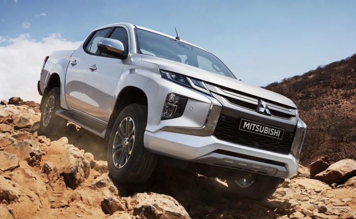 Mitsubishi Triton 2019 trình làng với hộp số mới  Báo Dân trí