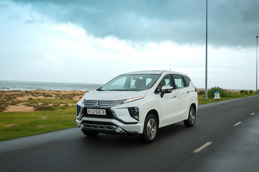 Mitsubishi Xpander 2019 màu đen odo 50000km  ID 8463