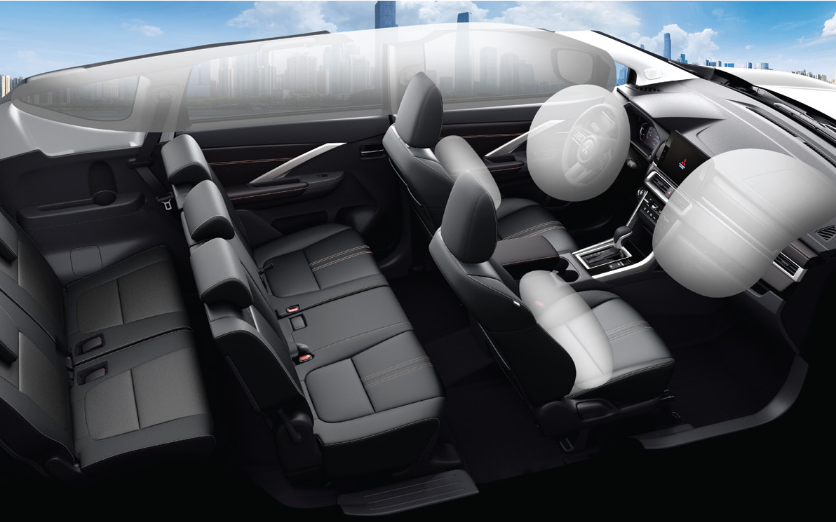 Xpander AT Premium (29).jpg