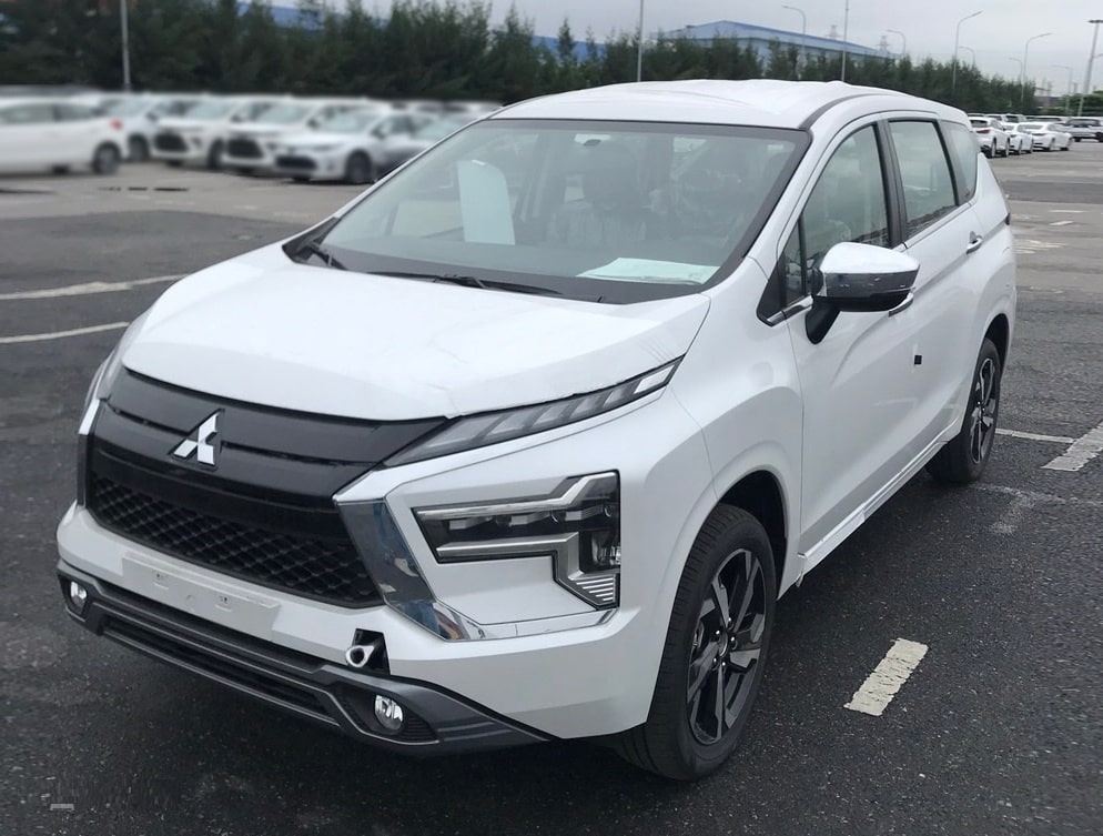 Mitsubishi Xpander AT CBU  Nhập khẩu nguyên chiếc  Mitsubishi Long Biên