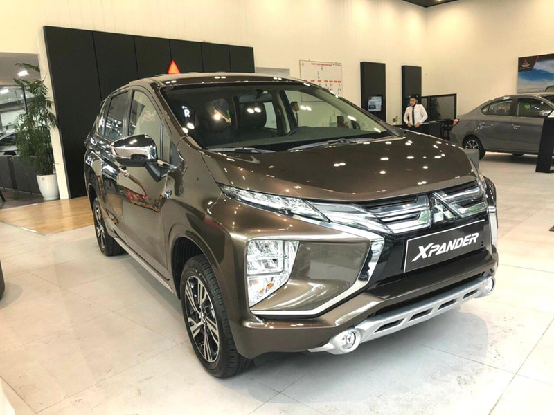 Khám phá mẫu xe Mitsubishi Xpander màu nâu đẹp từ mọi góc nhìn | RAO ...